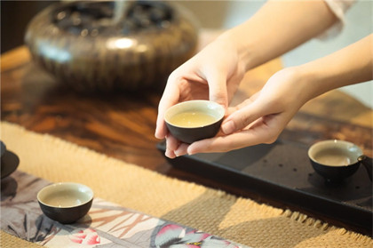 桐乡市普洱茶回收保护环境与茶文化的双重选择